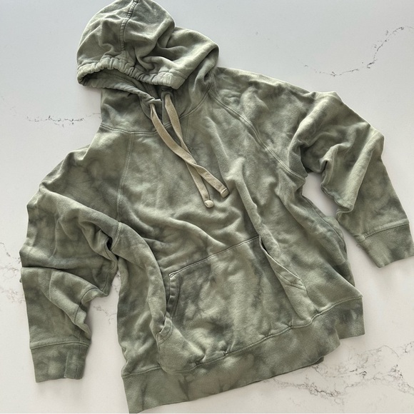 Old Navy Tops - Old Navy Vintage Hoodie Olive green Tie Dye Womens Large